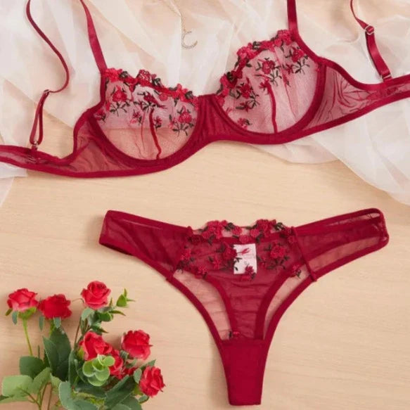 Ensemble de lingerie luxueux en dentelle pour femme